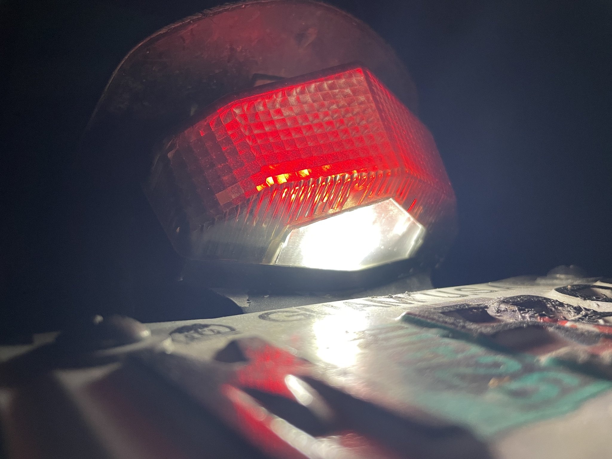 DRZ400 tail-light shroud, project view 11