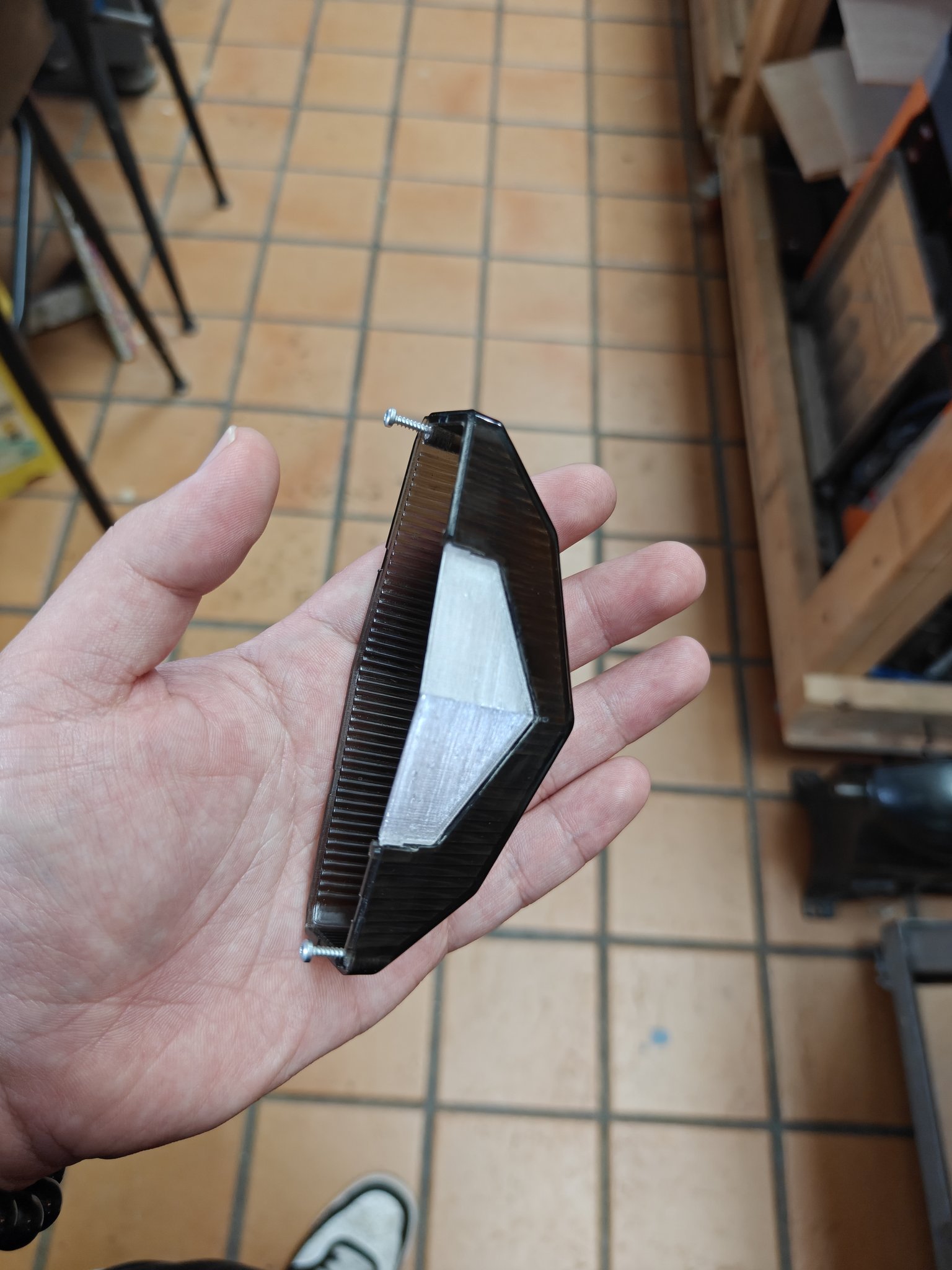 DRZ400 tail-light shroud, project view 3