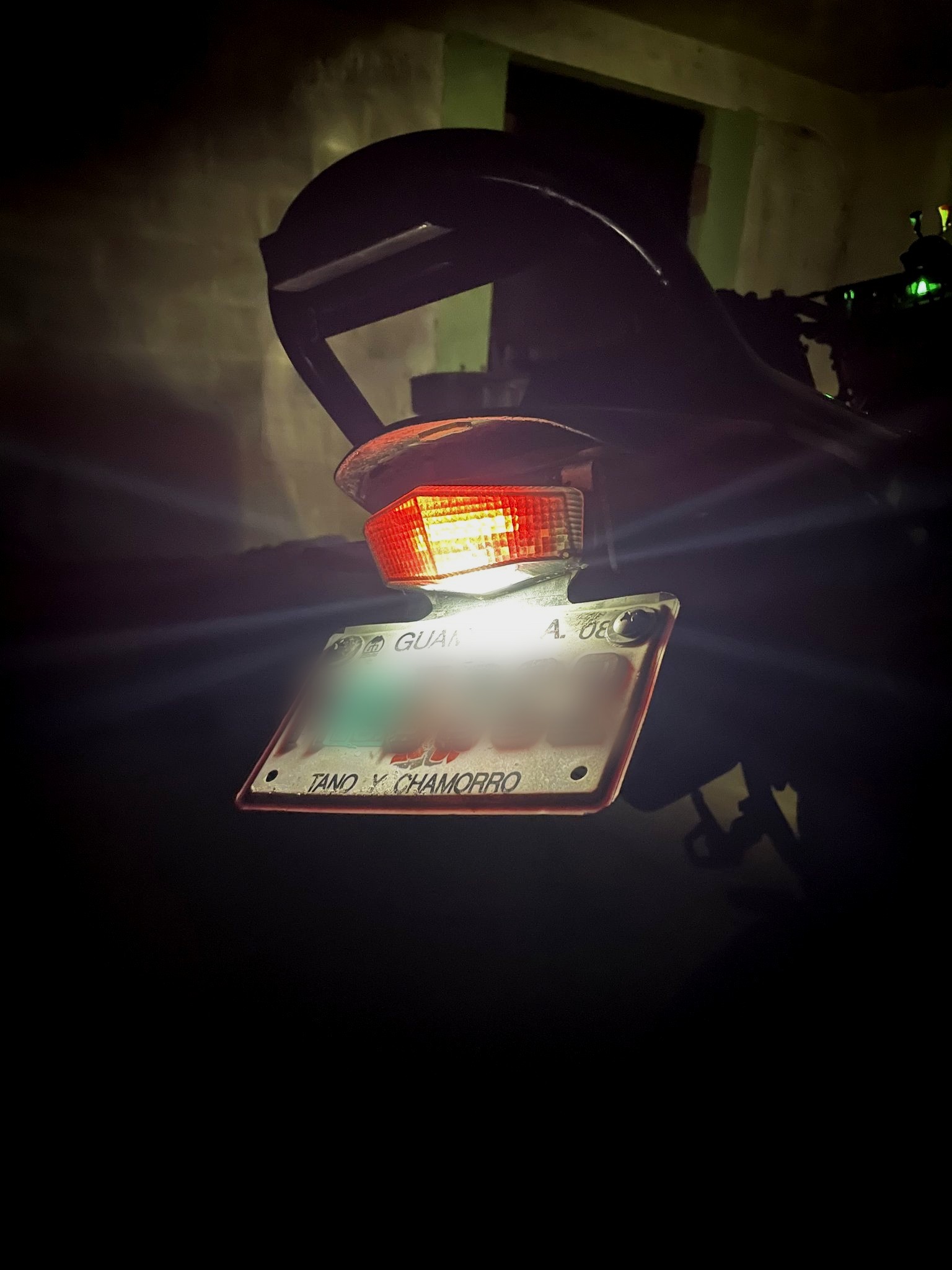 DRZ400 tail-light shroud, project view 7